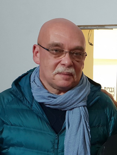Михаил Книжник